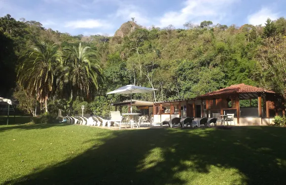 薇萬塔佩內多酒店