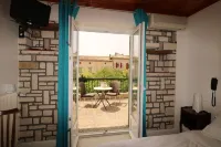 30 Rte de Vallon Pont D Arc Hotel a Barjac