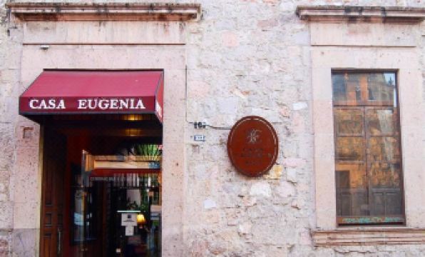 Casa Eugenia Hotel - Housity