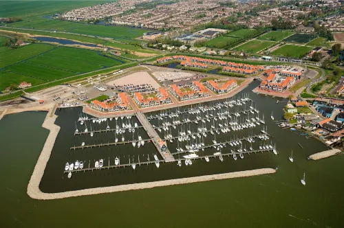 Roompot Hotel Marinapark Volendam Hotels in Purmerend