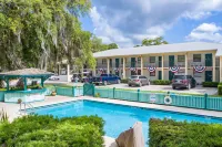 Steinhatchee River Inn and Marina - Family