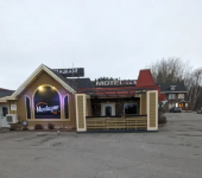 Hotel Motel de la Montagne Hotel a 