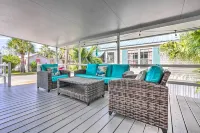 2.5 Blocks to Beach! ‘Miramar Tropical Cabana' - spa
