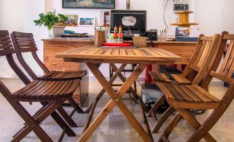 Golden Bee Homestay