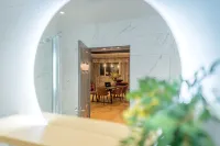 Sweeney Aviemore Two Hotels in Aviemore