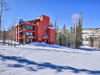 Brian Head Ski-in/Ski-Out Condo w/ Resort Perks!