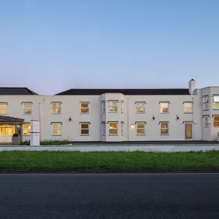 Ramada by Wyndham Cheltenham