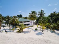 Akomadoo Retreat Hotels in Kamadhoo