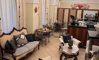 Hotel Akropolis - Museum Hotel