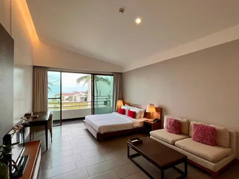 รูปภาพของท่าศาลา คาบาน่า