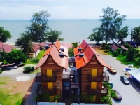 Kampong Pinang Sebatang Beach Resort Hotels in Masjid Tanah
