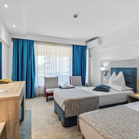 Hotel Condor