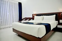 Sun & Sand Luxury Stays Sea View - Beach