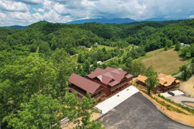 Wilder by AvantStay15Min from Pigeon Forge, 22Ppl