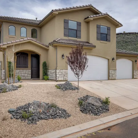 Sleek and Modern Home Rental Near Red Cliffs!