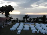 Irida Beach Resort Suites