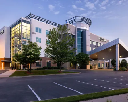 Courtyard Minneapolis Maple Grove/Arbor Lakes Hotels in Maple Grove