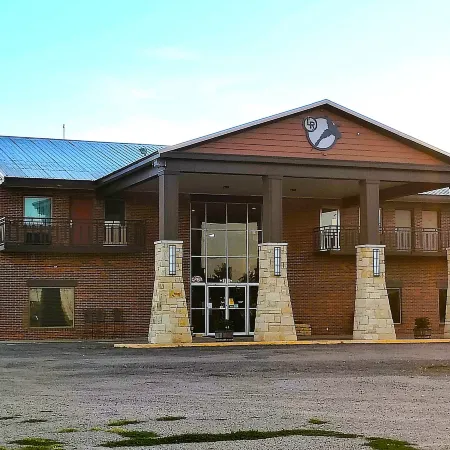 The Lodge at Russell - Russell Inn