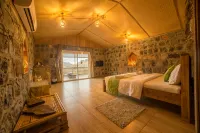 Sama Heights Resort  호텔