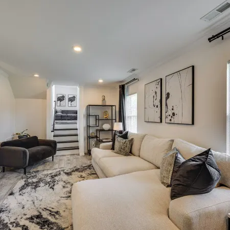 Modern Richmond Home w/ Deck, Close to Downtown!