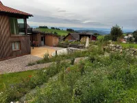 Spacious apartment for 6 people in the middle of the south of Swabia with a large outdoor area Hotels in Zell im Wiesental