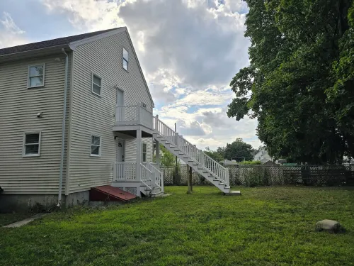 Luxurious 8-bedrooms APT., two suites in Malden MA close to Cambridge, Boston MA Hotels in Malden