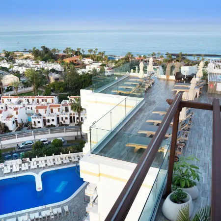 Coral Ocean View - Adults Only