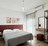 A comfortable home-away-from-home experience, close to everything.