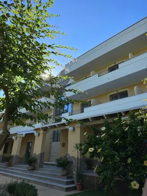 Hotel Cala Dei Pini