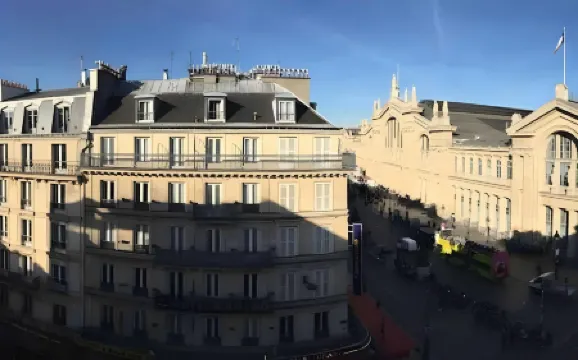 ニュー ホテル ガル デュ ノール