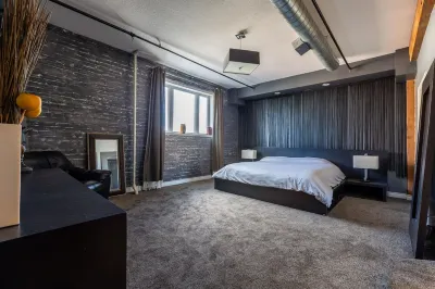 NYC Style Loft in Downtown Regina Hotels in 