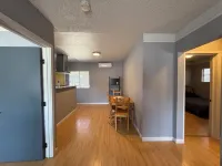 3-bedroom house near downtown Los Angeles with AC, WiFi, parking, & laundry