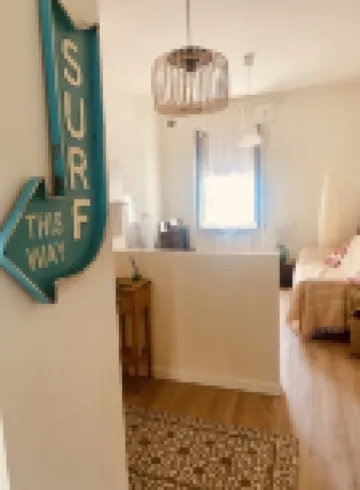 Stylish and cozy 4 room flat with garden terrace close to beach and centre