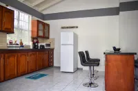 Luxury Green Castle Apartment#2 in Roseau