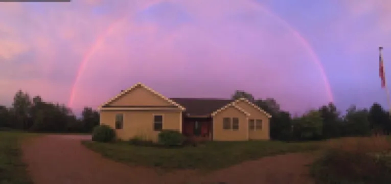 Basement Bedroom Suite in the country with Hot Tub