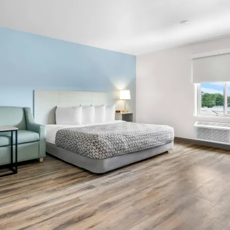 Woodspring Suites Elkhart