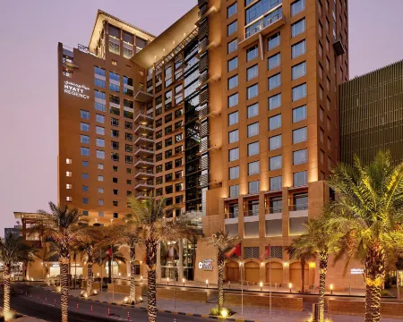 Hyatt Regency Al Kout Mall Отели в г. Fahaheel