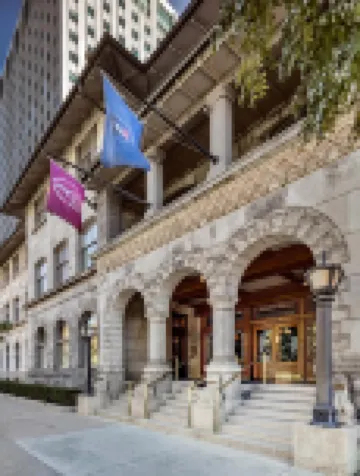 阿爾塔俱樂部 鄰近馬德琳主教座堂的酒店