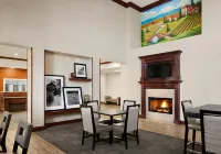 Hampton Inn & Suites Tulsa South-Bixby - breakfast
