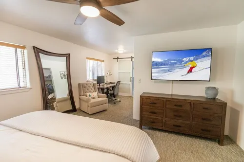Recently Renovated Ski Retreat Just Steps to SLOPES, Chondola, Lift 1 & Lift 10!