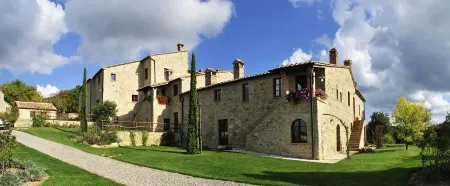 Borgo Fastelli - Quercia Chalet in historical Borgo in Val d'Orcia