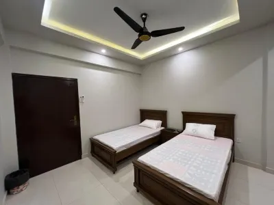 Prestige Comfort Apartments Separate Lounge With Newly Bath With Reception Hotels in 