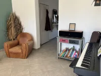 Modern family home Hotels in Pezenas