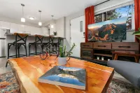 磚套房 | 靠近老城區的明亮大膽度假屋