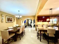 Discover your home away from home at Integrity Palms! Book now! Coral Spring住宿飯店