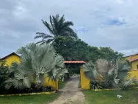 Beach house with pool for 13 people, 8500m2 plot of Atlantic Forest