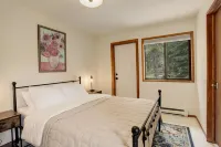 Charming mountain cabin located just minutes from Golden Gate Canyon State Park