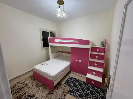 Charming 2-bedroom apartment with AC, WiFi in VISTA MARINA AL ALAMIN Отели рядом с достопримечательностью «Катакомбы Ком-эш-Шукафа»