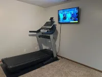 Spacious 5-bedroom house with WiFi, AC in charming Bellevue Hotels in Bellevue