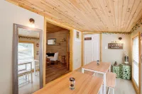 Pet-friendly Mtn Retreat w/ Yard in Blairsville!